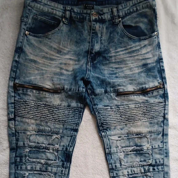 Men's Distressed Blue Jeans - Picture 1 of 3